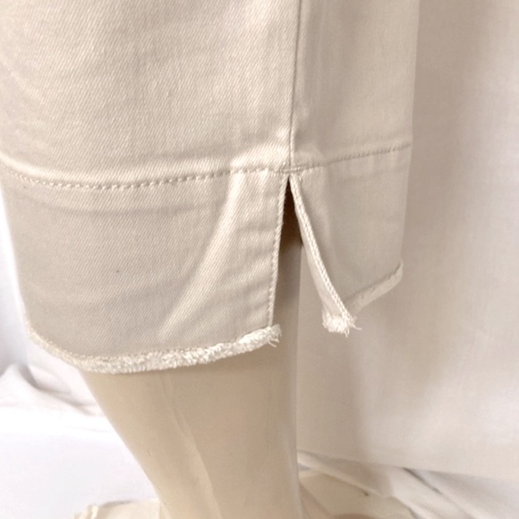 Westbound Woman The Fit Formula Kick Flare Capri Jeans Size 18W Frayed Hems NWT - Picture 9 of 9